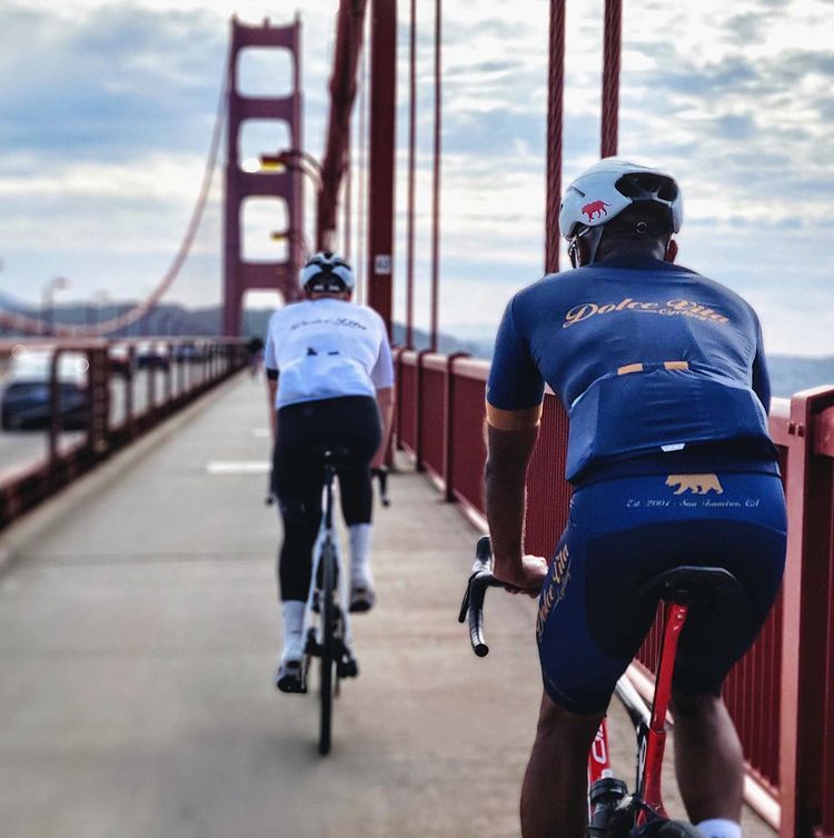 It’s Friday at last and we’re suiting up in our new leisure kit 🤩

Where will the road take you this weekend?

#newkitday #dolcevita #thesweetlife #goldengatebridge #cycling #cyclinglife #cyclingphotos #bayarea #marincounty