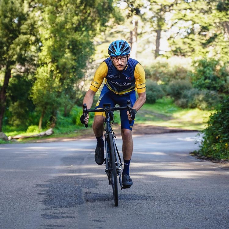 Starting off 2021 strong with big days in the saddle and perfect weather. What are your goals for the year?
#dolcevitacycling #dolcevita #thesweetlife #bayarea #cycling #cyclingphotos