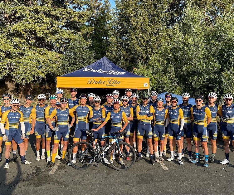 It’s only been a week since team camp and we’re already missing it

We’d like to provide an extra thank you to @equatorcoffees and @equatorhelen for supplying the drinks, being a great sponsor and for keeping us happy/caffeinated along the way. 

#thesweetlife #cycling #cyclingphotos #bayarea #cyclingteam #dolcevita #trek #trekbikes #equatorcoffee