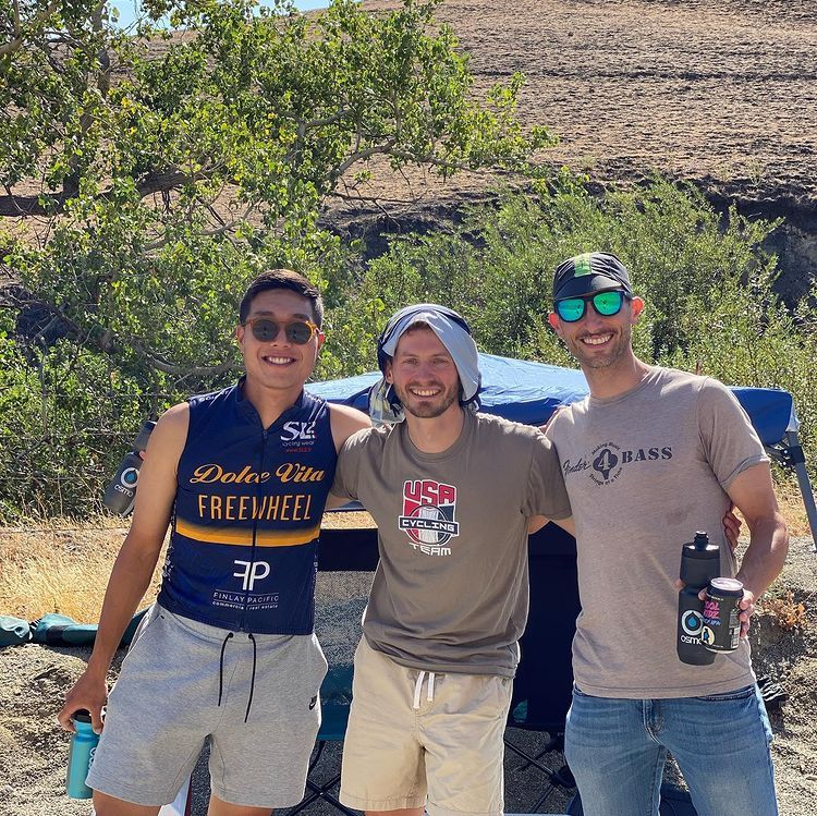 Another Patterson Pass Road Race in the books! It was hot and punishing like it is every year, but we had plenty of ice socks and ice cold @osmonutrition to to get the boys through it! Congrats to German Zamora for his first win (Novice)! And big ups to our other our podium finishers Aaron Smith (2nd - 35+ Cat 4) and @paul_climbs_rocks (5th - Cat 4) and all the rest of our DVC racers for suffering through and flying the gold and blue! And a huge thank you for our Dolces that came to work the feed zone! On to the next race! Finish line photo: @katieymiu 
.
.
.
#velopromo #ncnca #dolcevita #osmonutrition #untappedmaple #trekbikes #sl2cyclingwear #equatorcoffee #achieveptc #owa