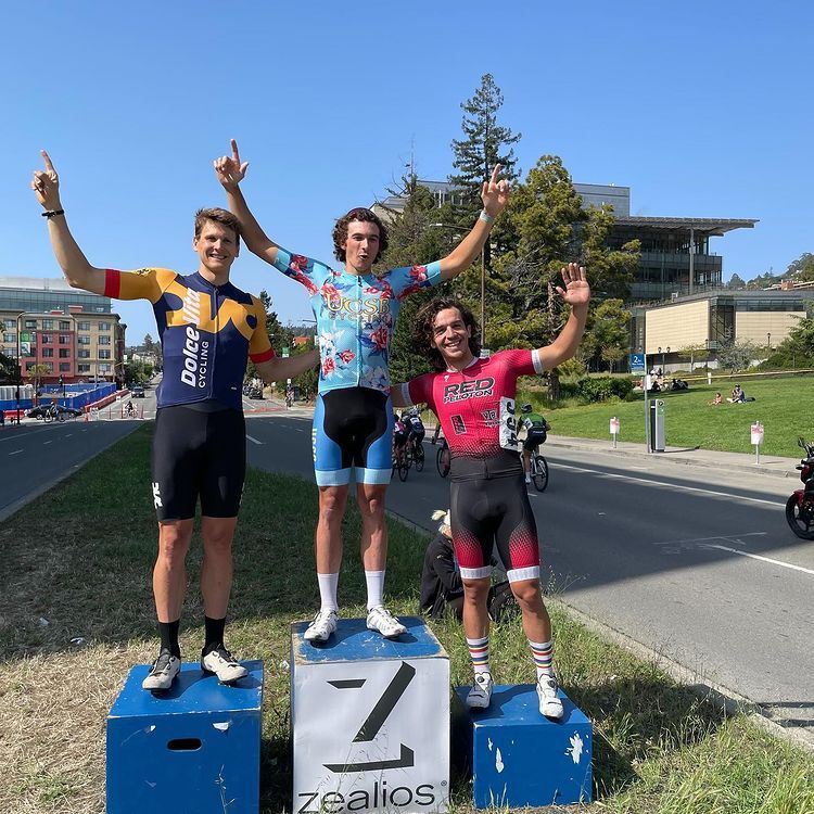 Now that’s a good looking podium! Dolce Vita stole the show at the Berkeley Omnium — Way to go boys!!

Congrats to @germanandresz for taking the gold 🥇 for the 30+ 4 criterium and omnium! 

🥈 @freeframed 30+ e4 Crit
🥉 @bigbenny84 30+ e4 Crit

🥈 @kashman93 2nd e3
🥈 Gabe P 2nd 30+ e3

4th @jlowtang P12 RR

Thank you to all of the organizers for putting on an epic weekend. And of course we couldn’t have done it without our sponsors.