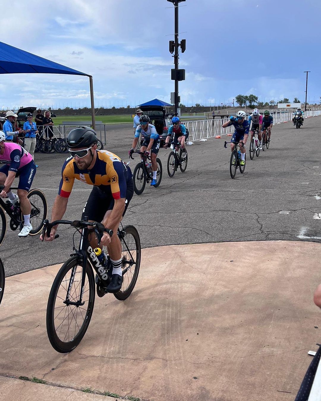 @marcus_alan30 Representing DVC at @usacycling #mastersnationals in Albuquerque this past weekend. Marcus finished just outside the top ten in the road race - and said the altitude was no joke! Way to hold it down for the team!

@obbi.cc @sfitalianathleticclub @equatorcoffees @achieveptc @untappedmaple @tripsforkidsmarin  @worldbicyclerelief @marinservicecourse @osmonutrition #themenkegeoup #onewealthadvisors
@jkbrkb