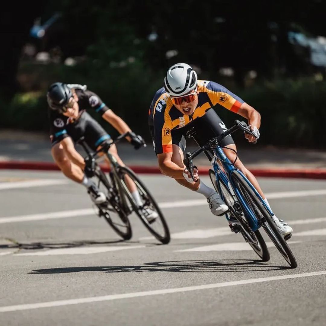 Looking for a team? Come ride with Dolce Vita on October 8th.

We’ll meet up at 8am in the Round House Equator Coffee at the Golden Gate Bridge. We’ll roll out at 8:30am for some quality Marin riding. 

See you there?