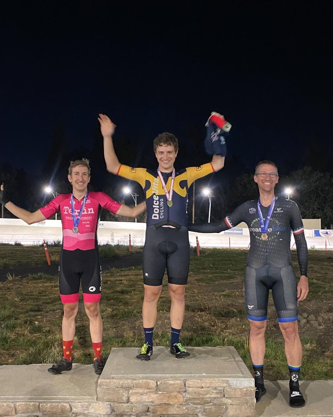 District Champ! Another big win for Stephen Doll on the track! Stephen nabbed 🥇in a super-fast district championship race in the Keirin last night. He also brought home 🥉in the district championship for the Madison. Congrats Stephen! 

@sportful @sfitalianathleticclub @equatorcoffees @poggio_labs @achieveptc @tripsforkidsmarin @sage.realestategroup @marinservicecourse @jkbrkb #themenkegeoup #onewealthadvisors