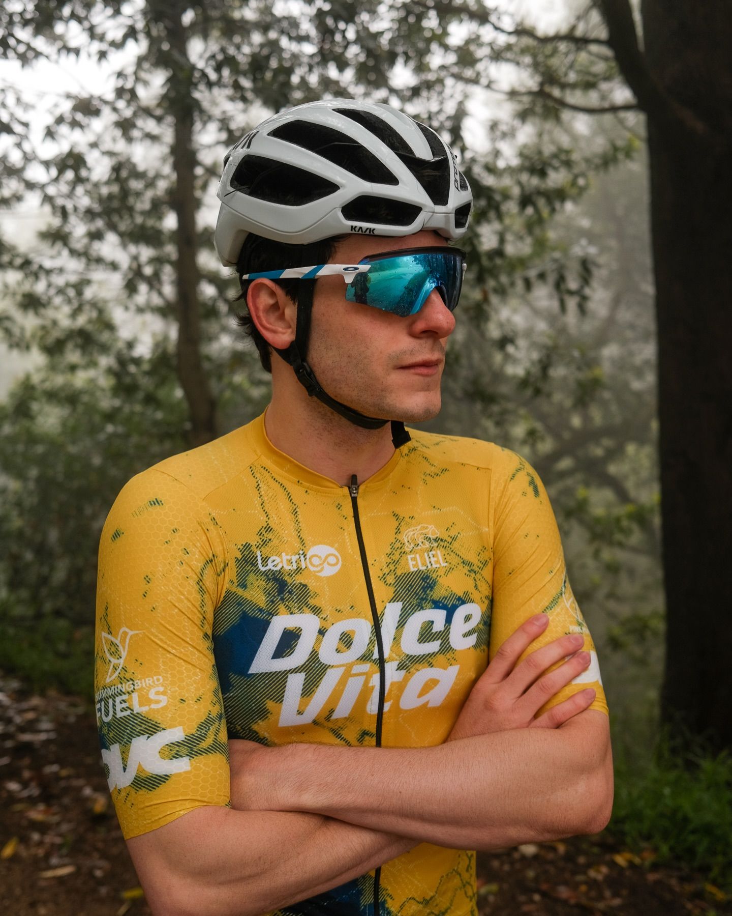 Foggy morning vibes with @dolce_vita_cycling. Moment of appreciation for our 2026 kit and sponsors 🙌
#cycling #ncnca #dolcevitacycling #racebikes